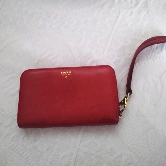 Fossil Handbags - Fossil Logan RFID Zip Around Clutch